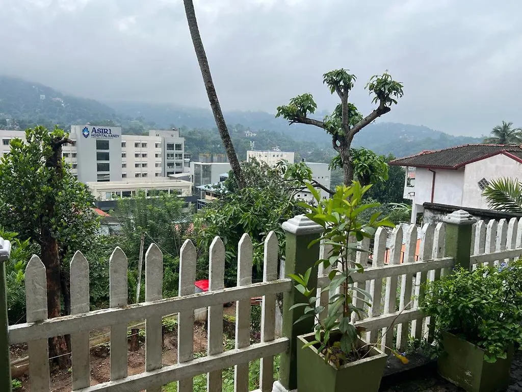 Hanthana View Bungalow Kandy 0*,  Sri Lanka